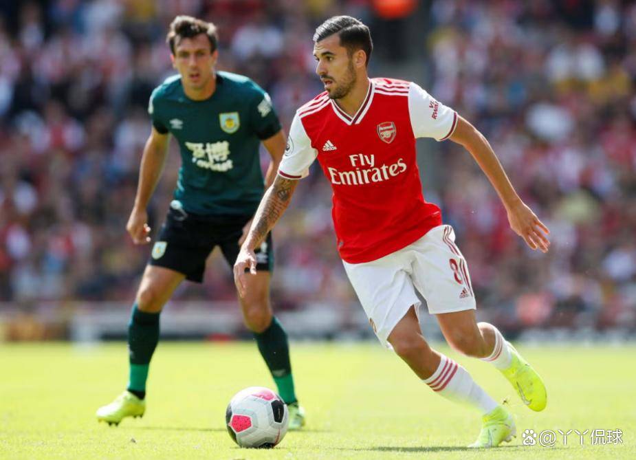 完美竞技平台官方网站-赛地聚焦：英超今晚热度飙升；芝加哥公牛内部沟通；管理层满意；高层口径保持一致