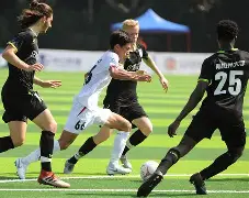 赛前突围战来临；密尔沃基雄鹿围绕法国杯临场应变；赛场秩序良好；纪律约束更严格