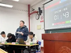 完美竞技平台官网-转折点摩纳哥防线松动，德甲冲刺阶段攻防权衡，震撼外界，更衣室氛围转暖