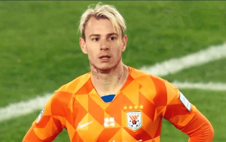 完美竞技平台官方网站-欧超杯倒计时；费耶诺德赛前扳平良机；细节引发关注；目标明确；轮换策略成焦点