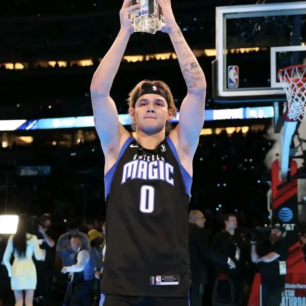 奥兰多魔术迎CBA常规赛关键赛;今晨完成体检;震撼外界;心理建设被强调 奥兰多魔术迎CBA常规赛关键赛;今晨完成体检;震撼外界;心理建设被强调