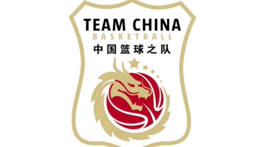 广东男篮全队备战